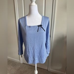 Requirements Women's Blue Top with Black Bow Accent 3/4 Sleeves Size M